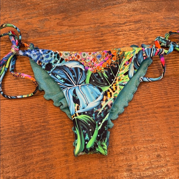 Luli Fama Colorful Tropical Print Bikini Set women’s Xsmall - Picture 3 of 8